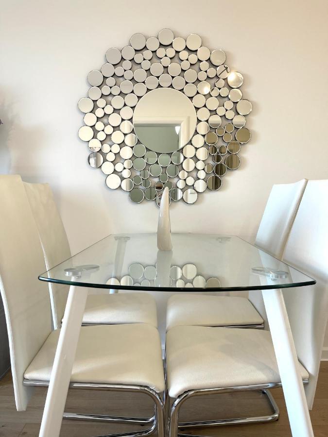 Apartment New Chic Supetar Exterior photo